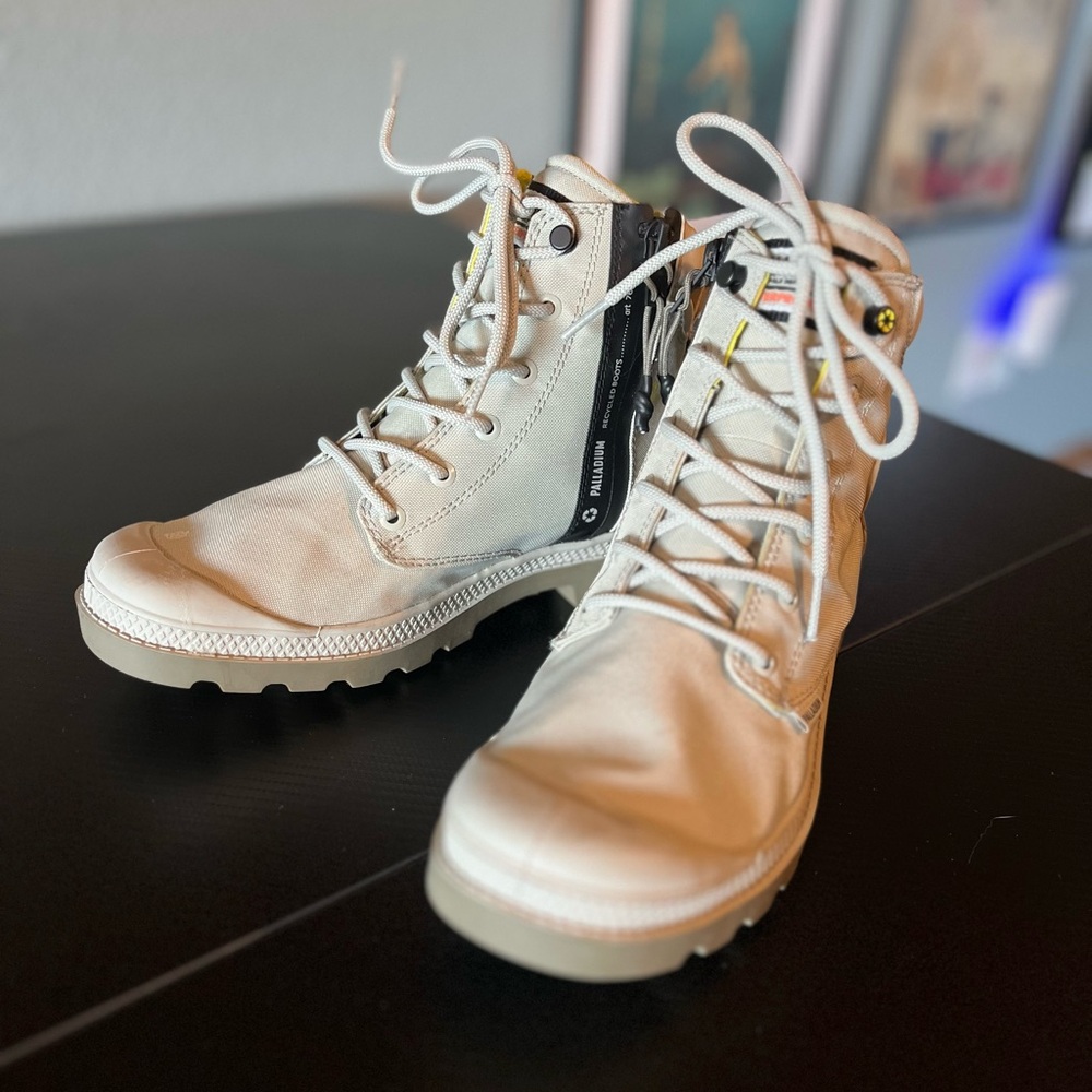 Palladium recycled unisex boots